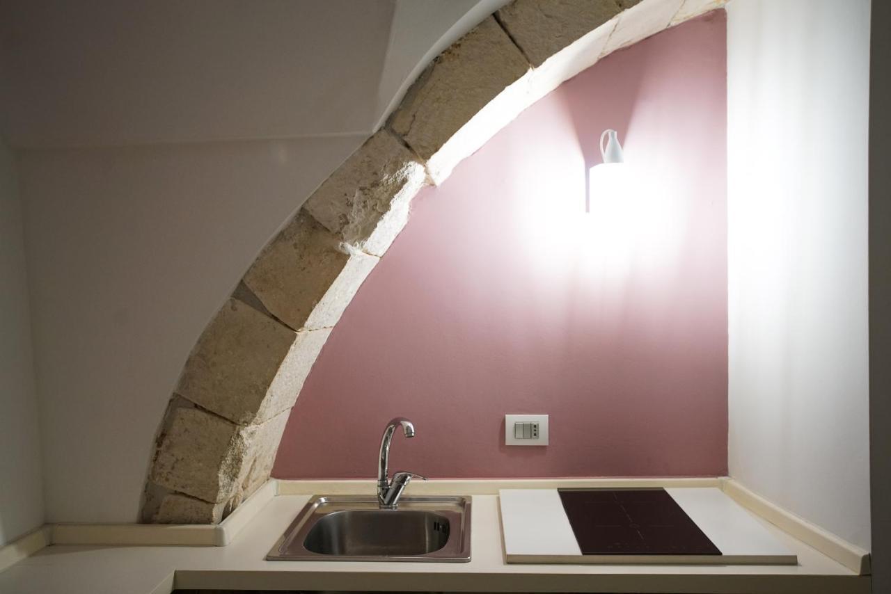 Home 5 - Arco Antico Putignano Eksteriør bilde